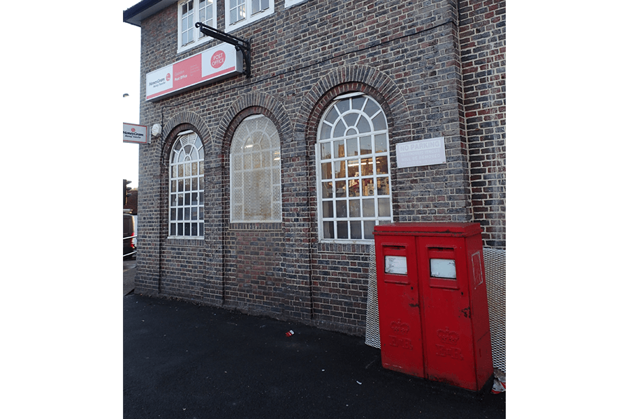 EiiR G type pillar boxes