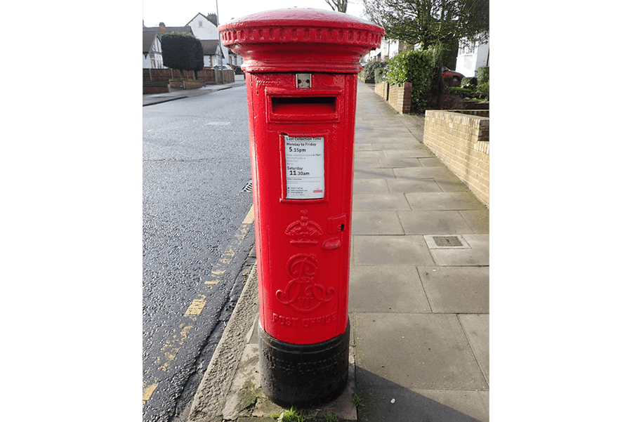 An EviiR B type pillar box