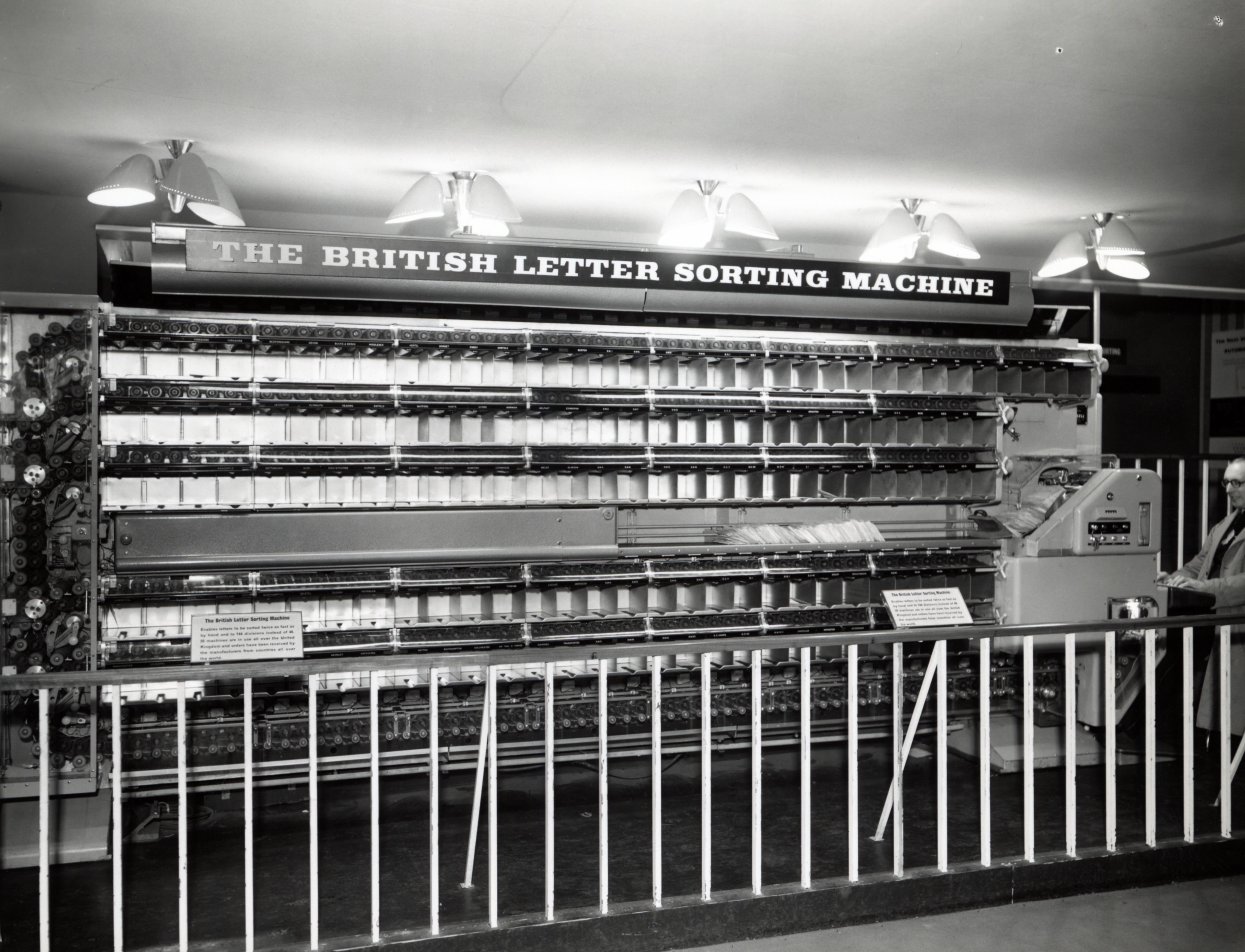 ELSIE: Letter sorting machine. Image from exhibit at the Ideal Home Exhibition, Olympia, 1960 (POST 118/15222)