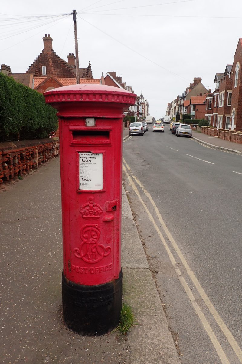 Mc Dowell Steven, B type post box, Cromer