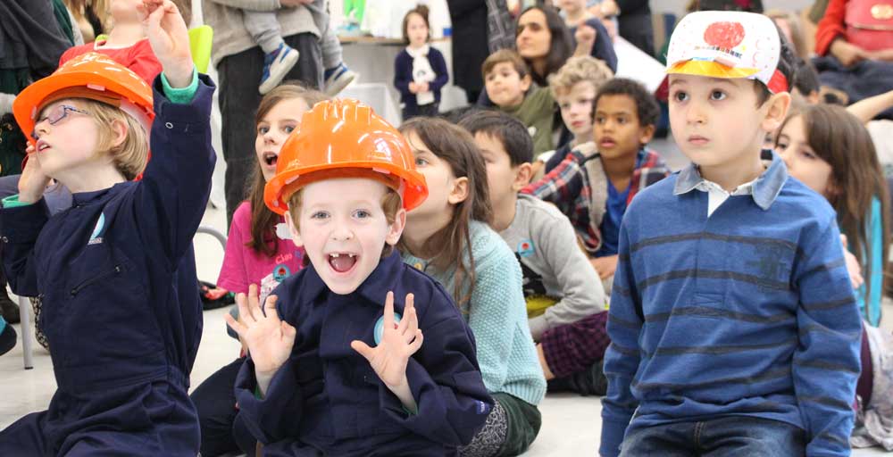 Make your own hard hat and get ready for the Mail Rail Science Show!