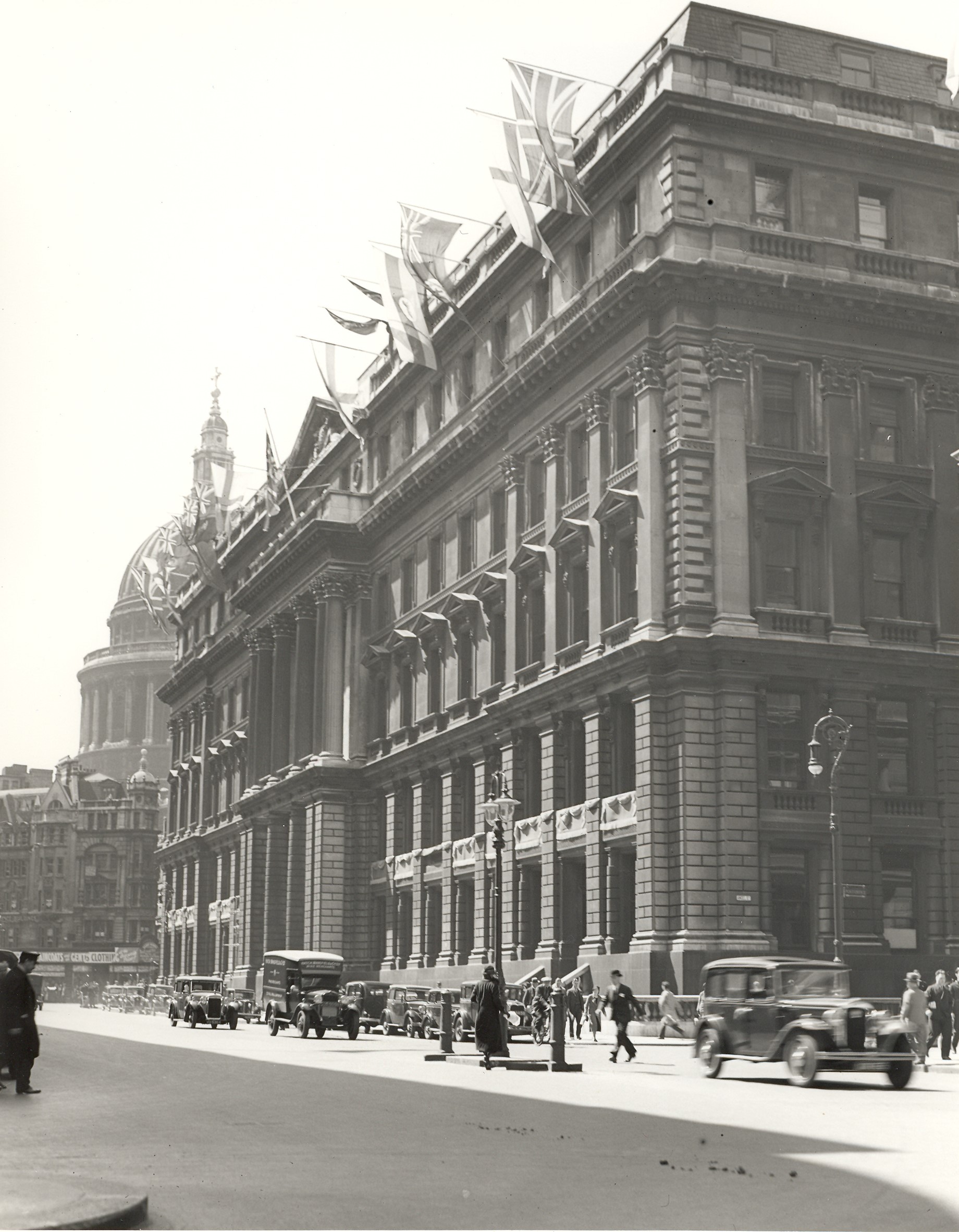 Changing Architecture of London's Post Office Quarter - The Postal Museum