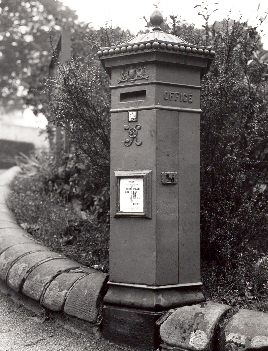 Black and White Photo of a Victorian Penfold letter box, taken in Buxton.